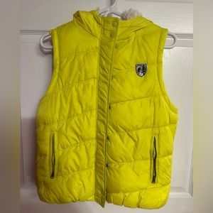 American Eagle Puffer Vest Large
